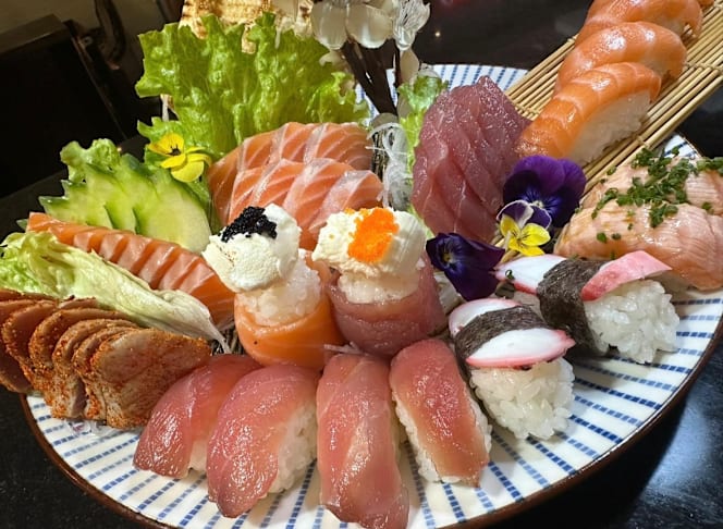 Yakitora Sushi Bar - 2