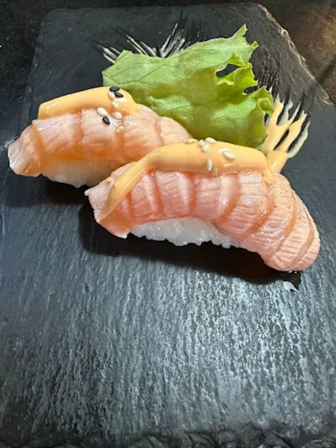 Yakitora Sushi Bar - 4