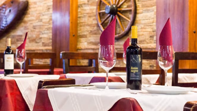 Mesón Los Ángeles - 0