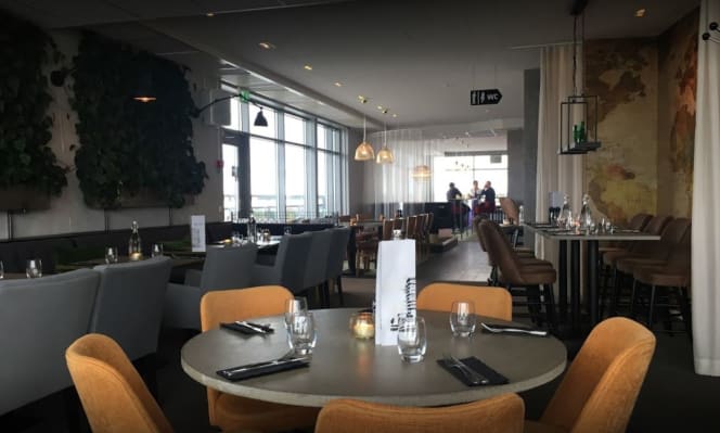 TAK Restaurang & Skybar - 5