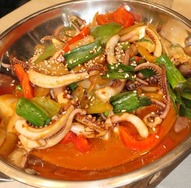 HUAREN RESTAURANT - 8