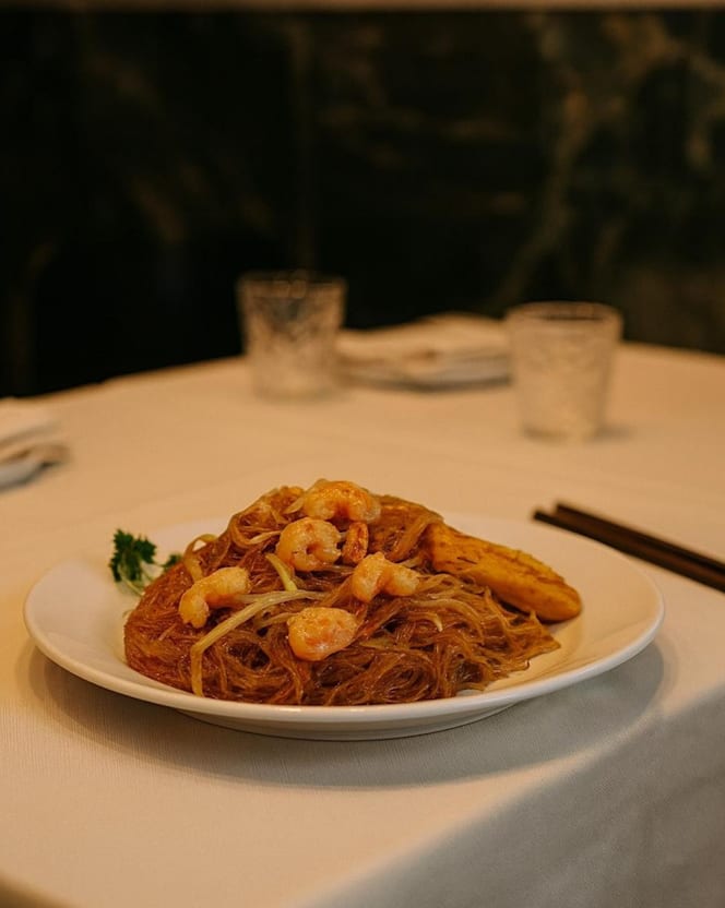 HUAREN RESTAURANT - 9