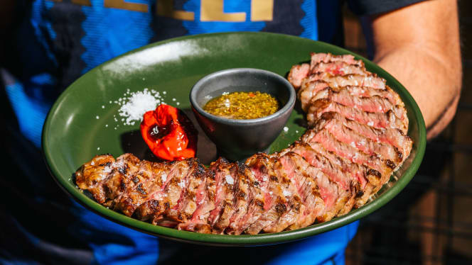 Tribuna Sports Bar - 0