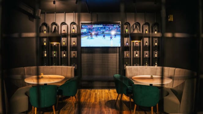 Tribuna Sports Bar - 5