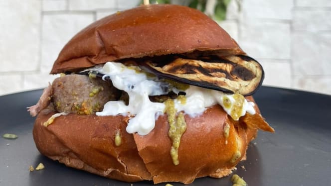 Podolica Apulian Burgers & Grill - 1