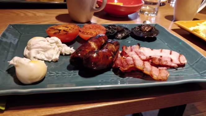 Harvester - Horse & Groom Sidcup - 5