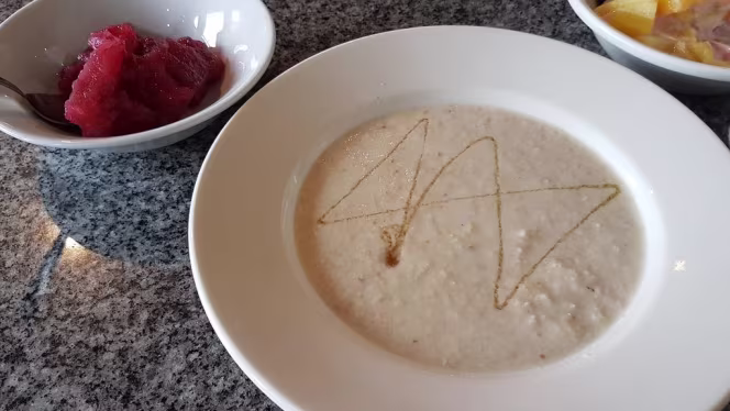 Harvester - Horse & Groom Sidcup - 3