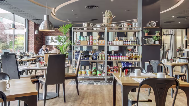 La Manufacture MEB - 0