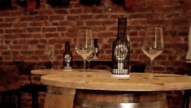 Gli amici del vino Wine Bar con Pizza - 8