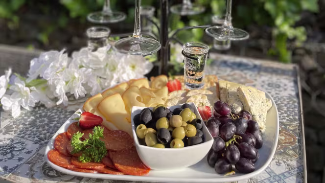 Baltic Amber Restaurant & Bar - 2