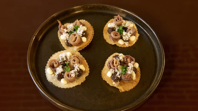 EB Cocktail Bar Bistrot Boutique - 3