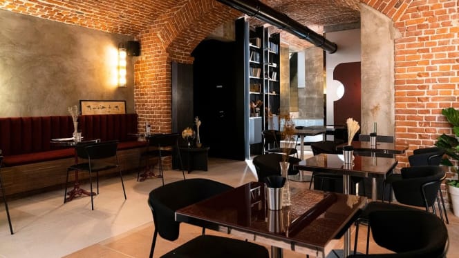 EB Cocktail Bar Bistrot Boutique - 6