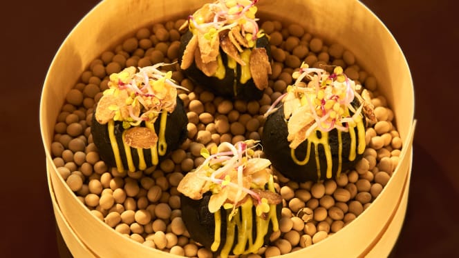 EB Cocktail Bar Bistrot Boutique - 2