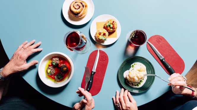 EB Cocktail Bar Bistrot Boutique - 0