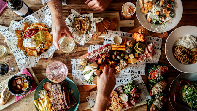 Beuntjes Grand Café - 0