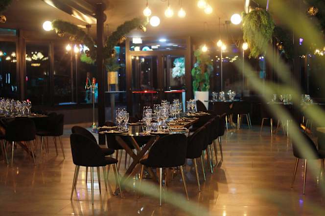 Vista Wine bar - 7