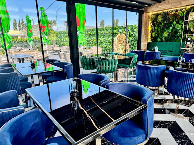 Chia Garden Restaurant & Lounge - 3