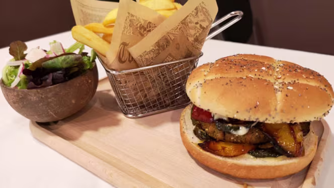 Golden Tulip Paris CDG Villepinte - 3