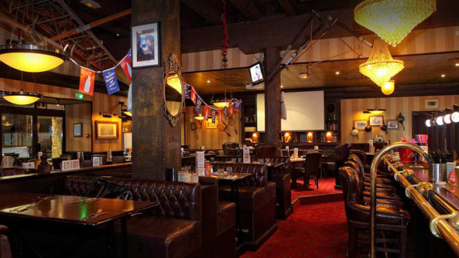 Black Angus - Restaurant La Valentine - 8