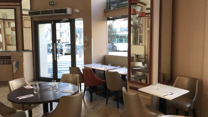 Bozen Villiers - Paris - 1