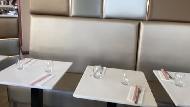 Bozen Villiers - Paris - 2