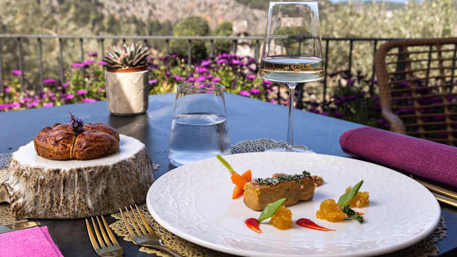 Barretes Restaurant - Ca's Xorc Luxury Retreat - 2
