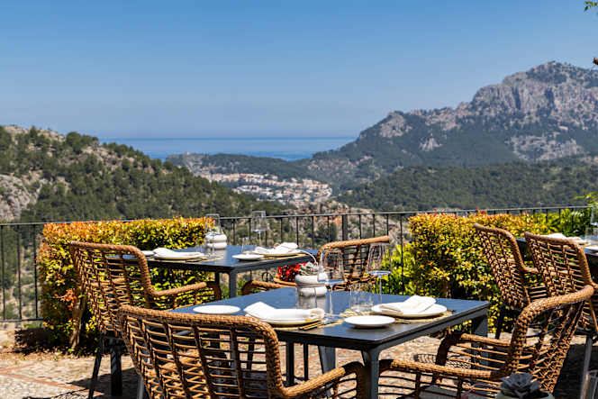 Barretes Restaurant - Ca's Xorc Luxury Retreat - 9