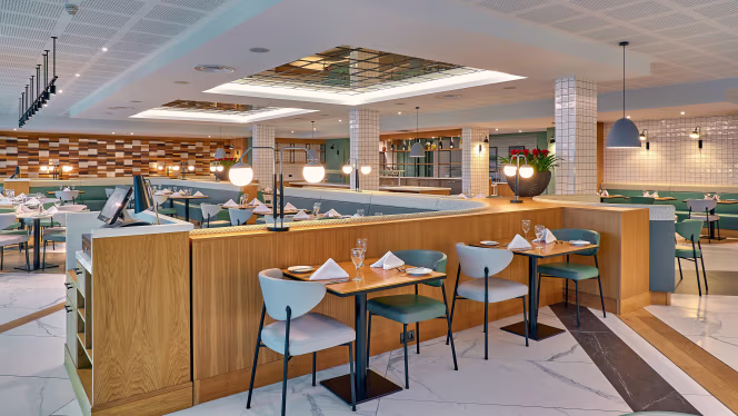 Glaze Restaurant at Crowne Plaza Marlow - 5