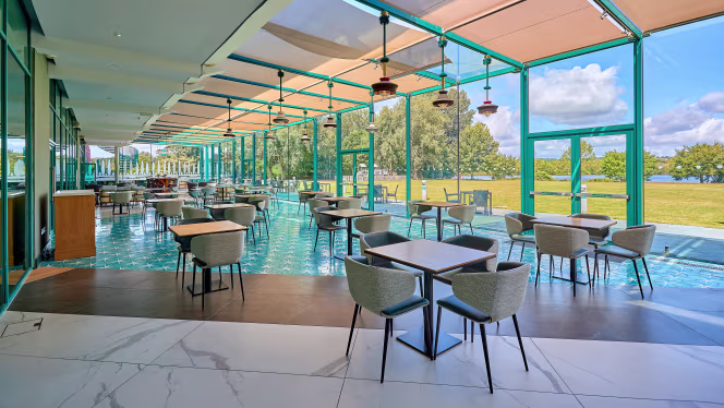 Glaze Restaurant at Crowne Plaza Marlow - 8