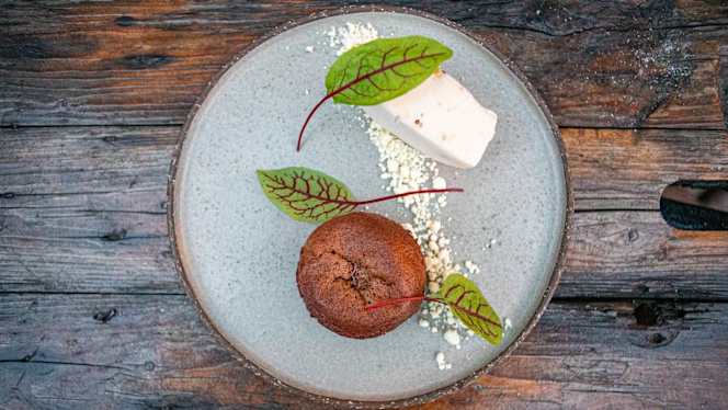 Garden Restaurant & Bar - 6