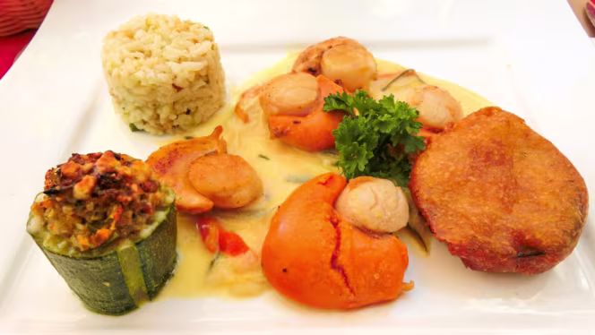 La Place Villecroze - 2