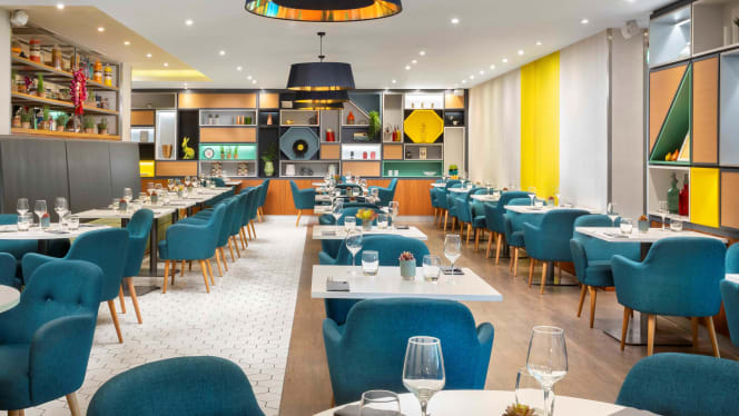 Holiday Inn London Gatwick Airport - 3