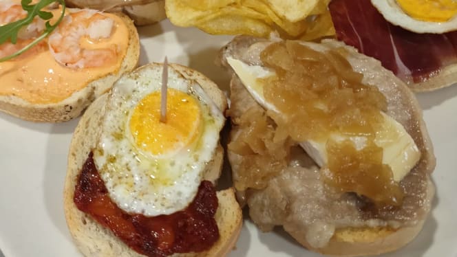 Bar Picoteos - Sevilla - 6