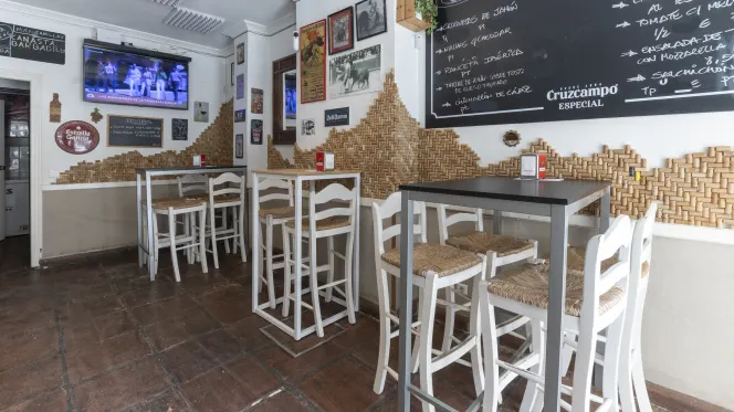 Bar Picoteos - Sevilla - 0