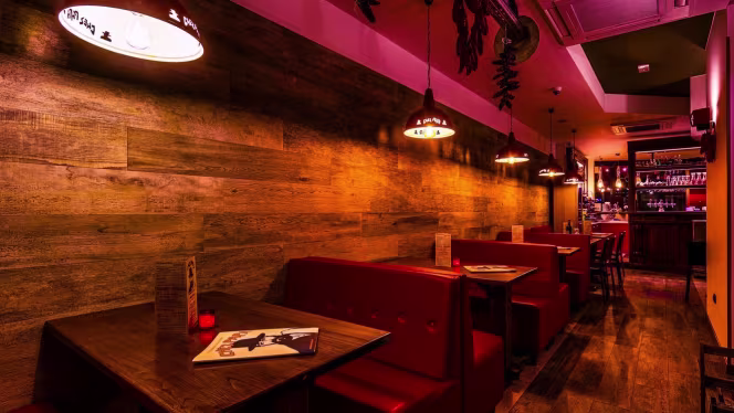 Chez Papa Voltaire 11 - 9