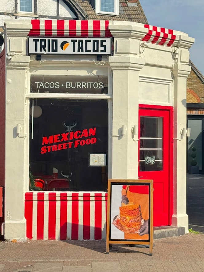 Trio Tacos - 6