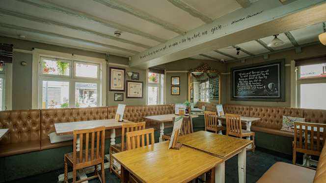 Royal Oak Horfield - 4