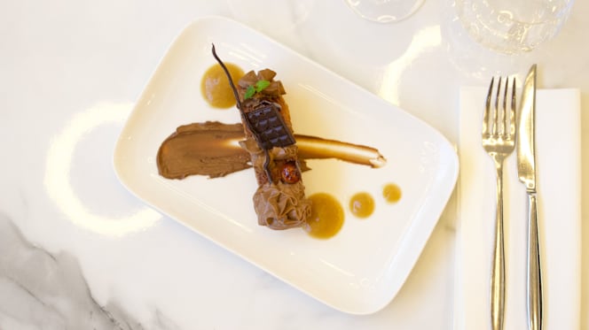 Blue Bar Restaurant - 4