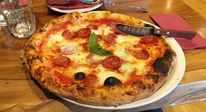 Da Valter Italian Pizza Restaurant - 2