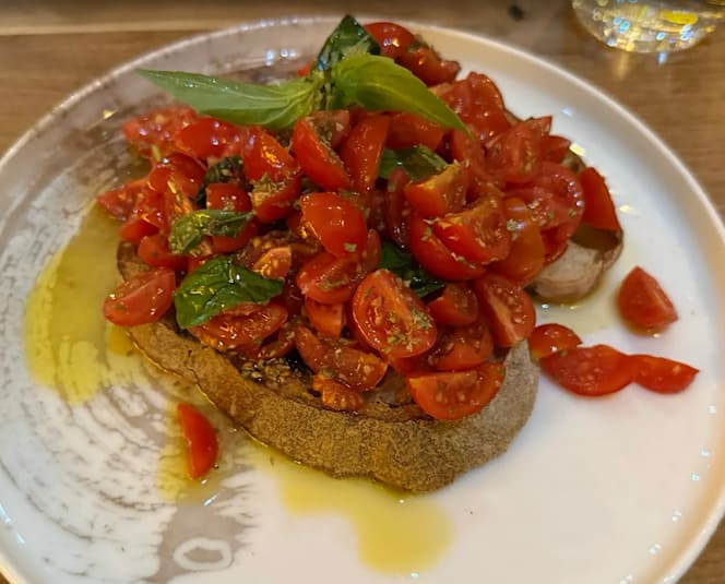 Da Valter Italian Pizza Restaurant - 6