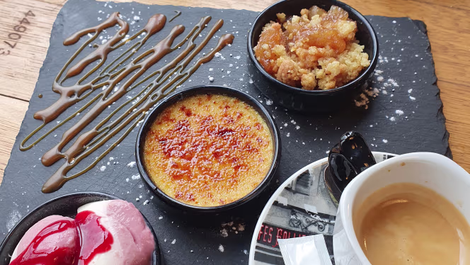 Bellechasse Cafe - 2