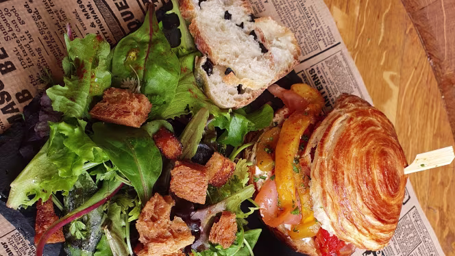 Bellechasse Cafe - 5