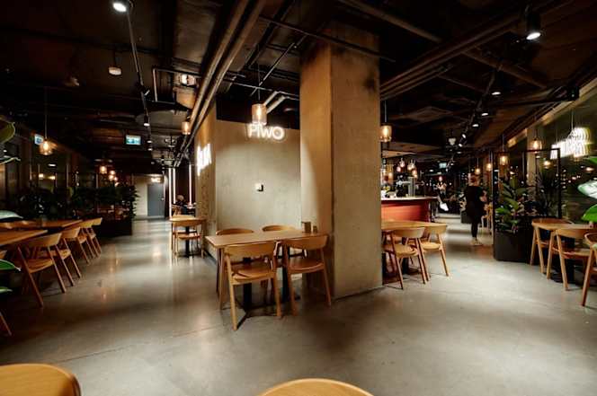 KURA Buffalo Wings & Craft Beer - Domaniewska - 0