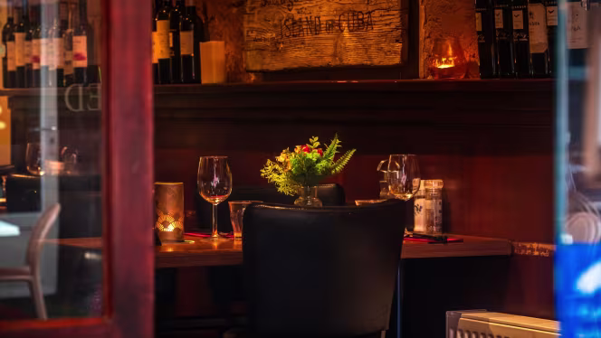 Restaurant La Luna Steakhouse Grill - 5