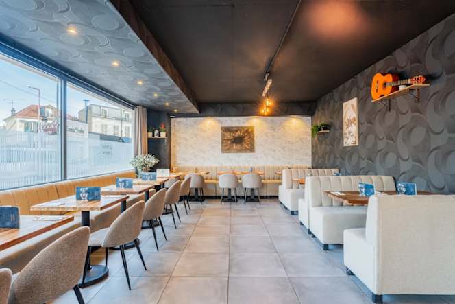 La Petite Crêperie - 2