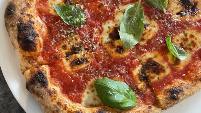 Notes Bar & Kitchen - 4