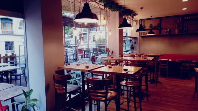 HOP SUSHI & RAMEN - 7