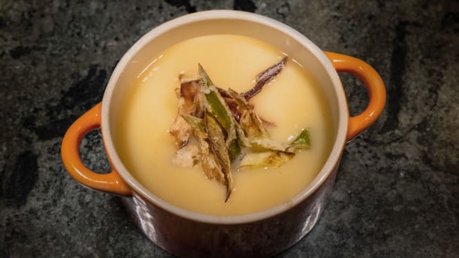 Julian's Bar & Restaurant - SEESTERN - 4