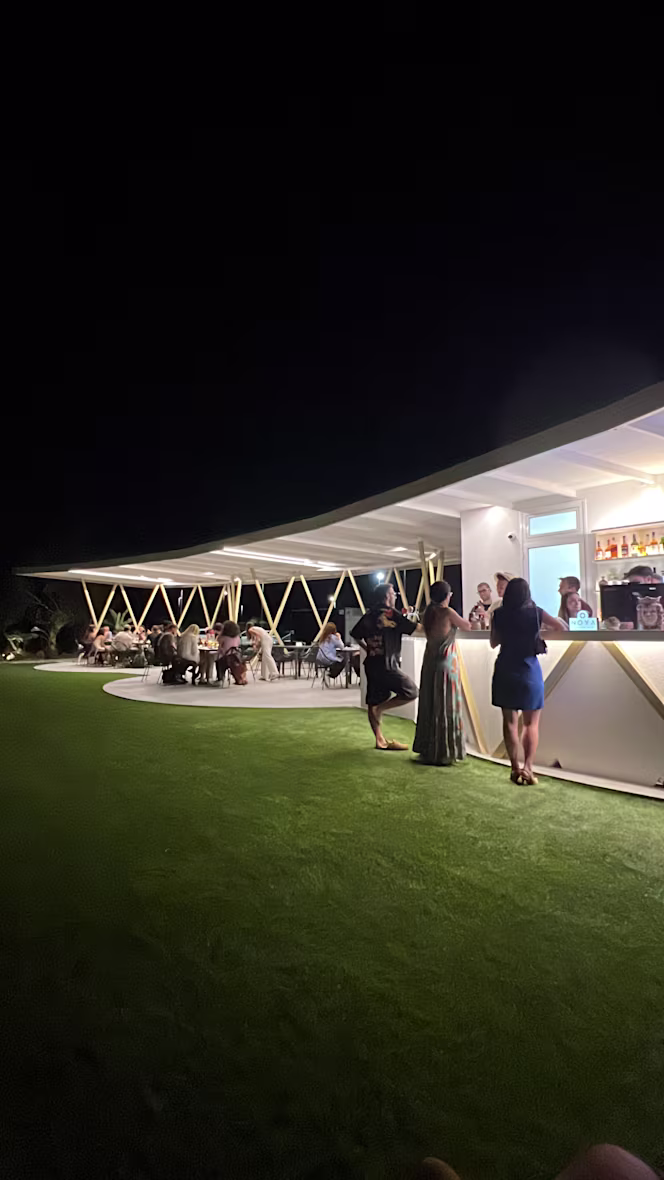 Noya Lounge Bar - 0