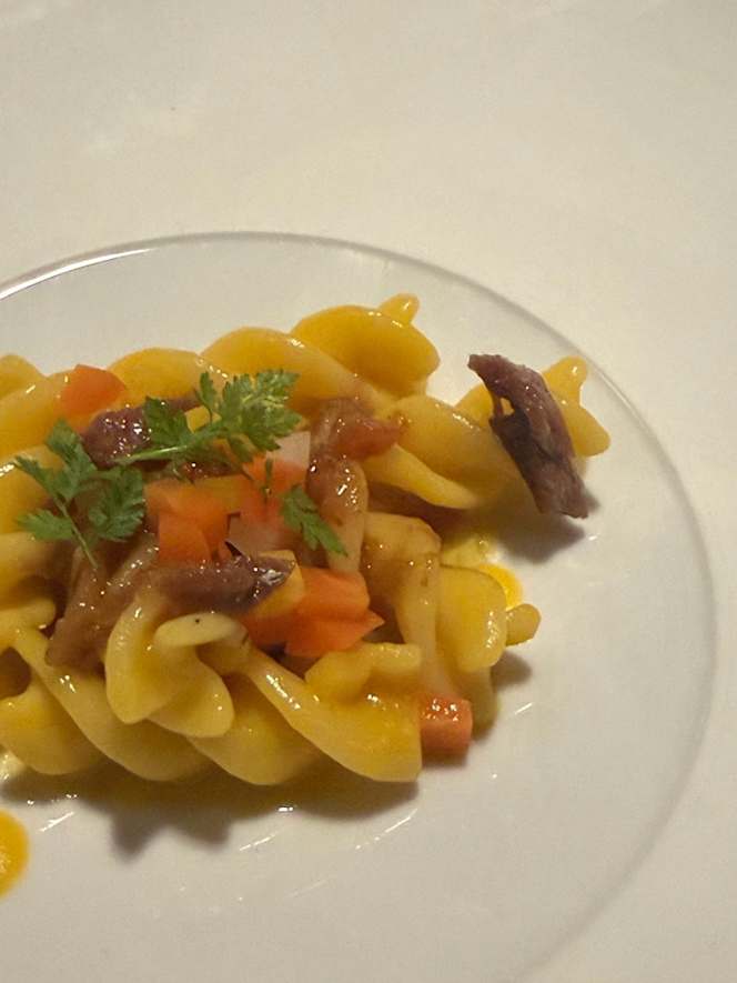 Cucina Uvenude (Social Table) - 5